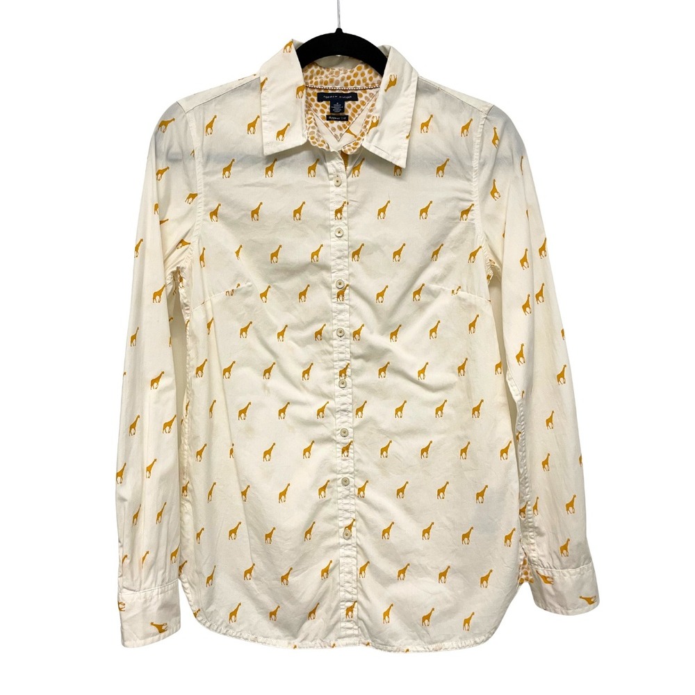 Tommy Hilfiger Women's Regular Fit Giraffe Novelty Print Long Sleeve Button Down